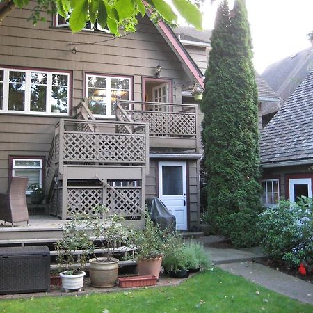 Point Grey Guest House Vancouver Esterno foto