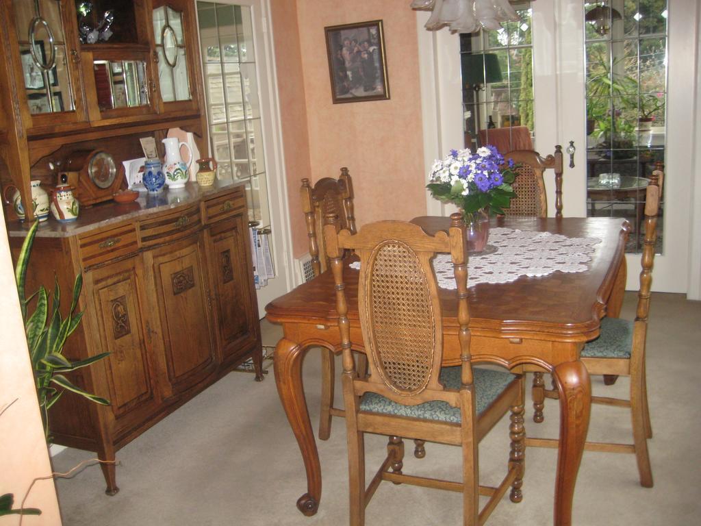 Point Grey Guest House Vancouver Esterno foto